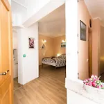 Sweet Apartment *