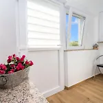 Sweet Apartment